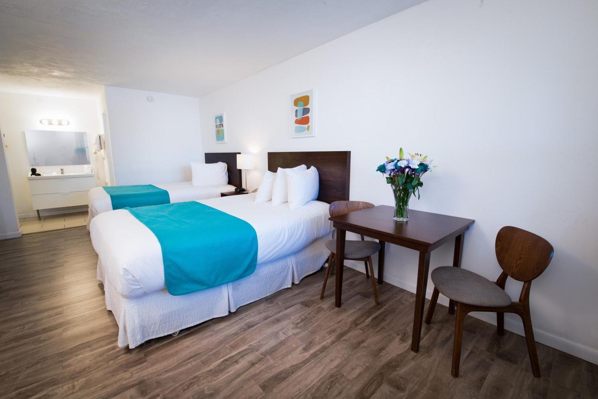 Regency Inn & Suites ساراسوتا المظهر الخارجي الصورة